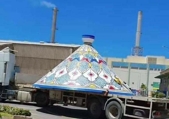 المجمع الشريف للفوسفاط بآسفي يجدد غطاء الطاجين الخزفي العملاق