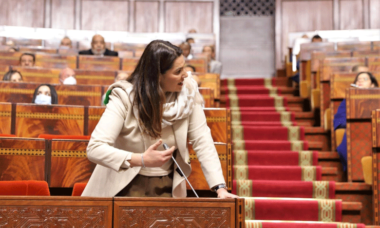 المنصوري: الوزارة تعمل على وضع مخطط انطلاقة جديدة لمدينة "تامنصورت"