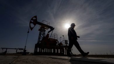 النفط يهبط أكثر من 2% مع قلق المستثمرين