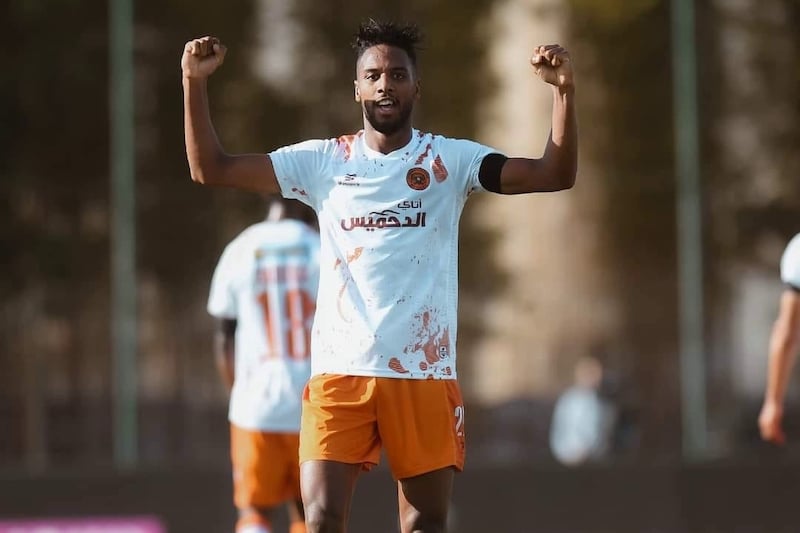 بركان يضع قدما في ربع نهائي "كأس الكاف"