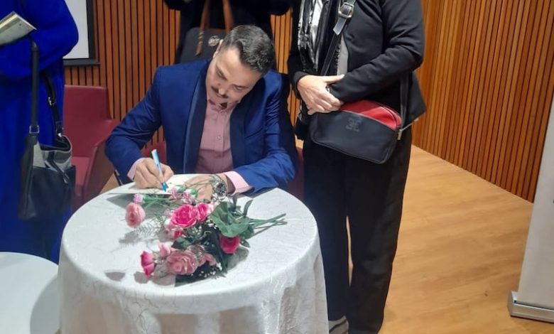 بيت المبدع" يحتفي بديوان "طقوس الحظ "بيت المبدع" يحتفي بديوان "طقوس الحظ"