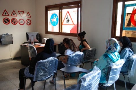 تأهيل قطاع تعليم السياقة محور اجتماع وزير النقل مع مهنيي القطاع