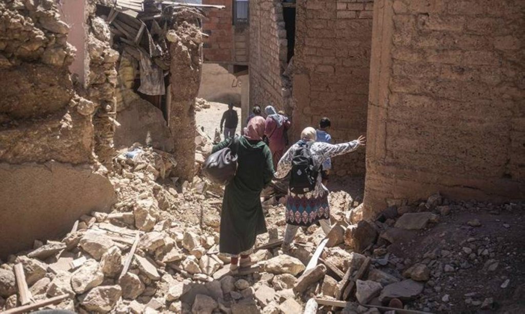 تارودانت .. صرف الدفعة الأولى من المساعدات المالية للأسر المتضررة من الزلزال