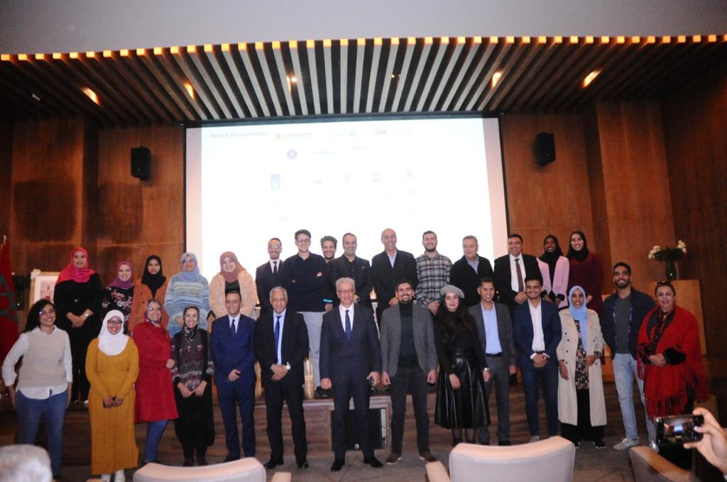 تتويج 3 مشاريع مبتكرة في مجال الزراعة بالهاكاثون الرقمي "الساحة الخضراء" بمراكش