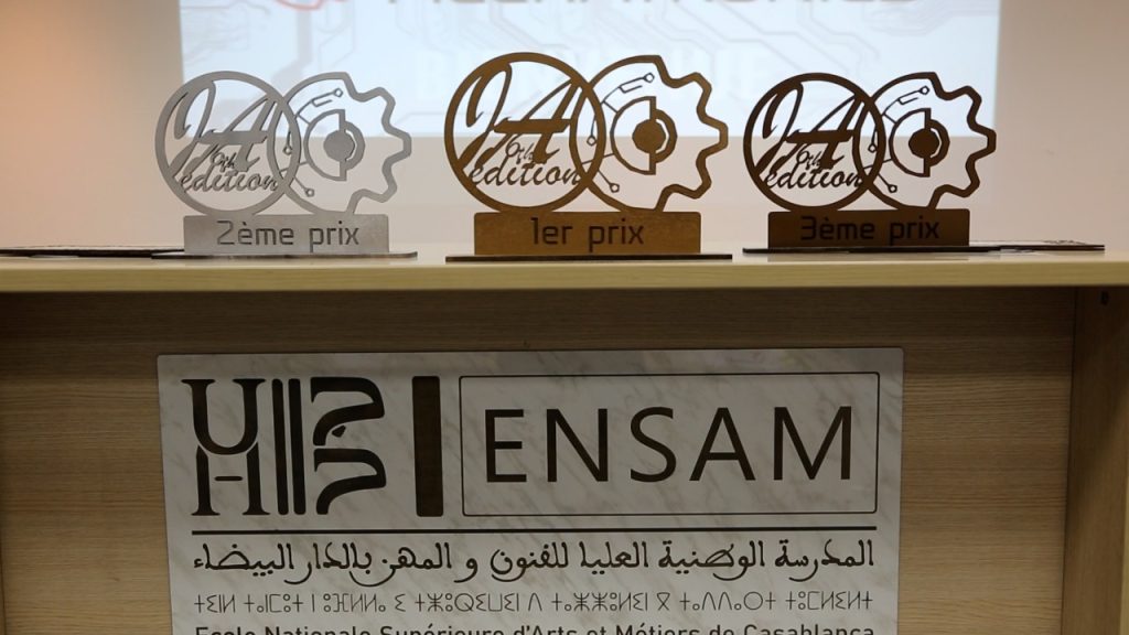 تتويج 3 مشاريع هندسية في مسابقة تحفيز الشباب على الابتكار والتطوير التكنولوجي بالبيضاء