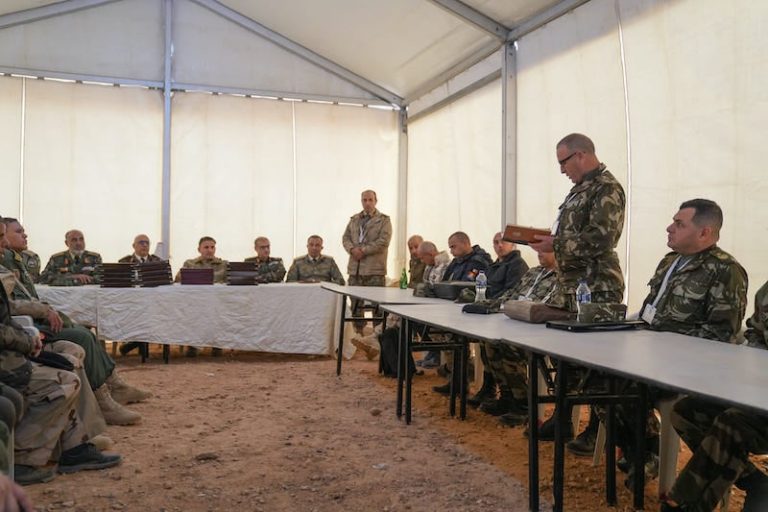 تمرين "محاربي الصحراء" .. الجيش الليبي يستفيد من خبرة ضباط عسكريين مغاربة