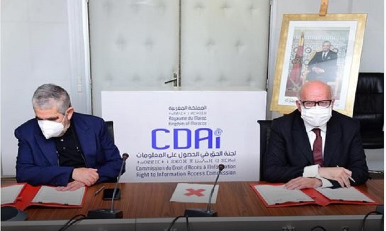 توقيع اتفاقية شراكة بين لجنة الحق في الحصول على المعلومات ومجلس الجالية المغربية بالخارج