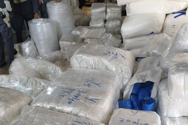 حجز أزيد من 280 طن من الأكياس البلاستيكية المهربة خلال سنة 2021