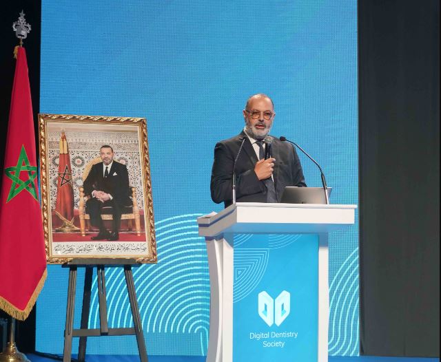 خبراء من 70 دولة يقدمون أحدث الاكتشافات العالمية في التكنولوجيات الرقمية لطب الأسنان