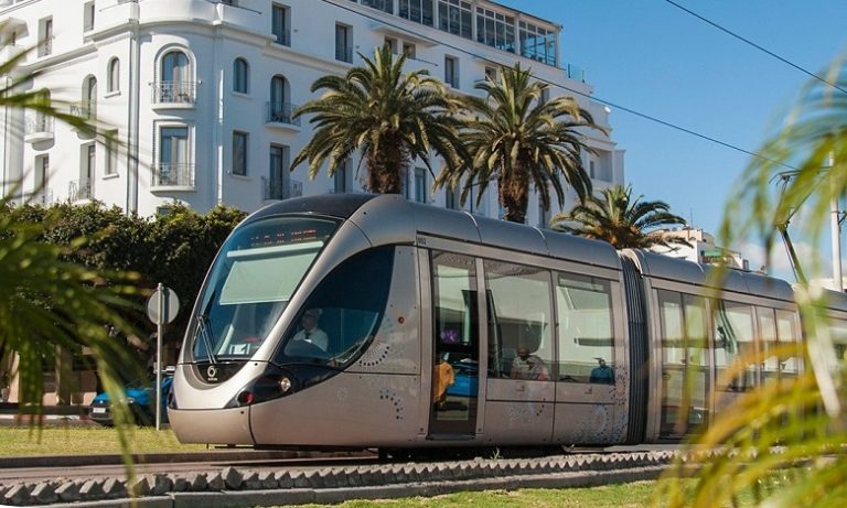 خدمة الربط بـ "الواي فاي" مجانا على متن طرامواي الرباط - سلا