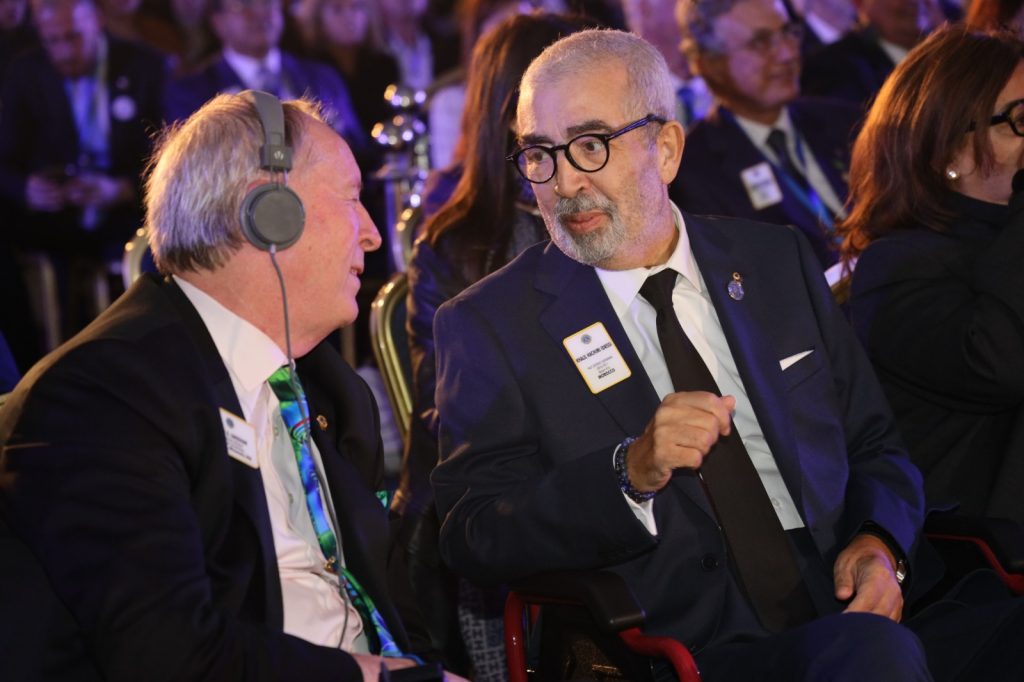 خليل الهاشمي الإدريسي مدير وكالة المغرب العربي للأنباء في ذمة الله