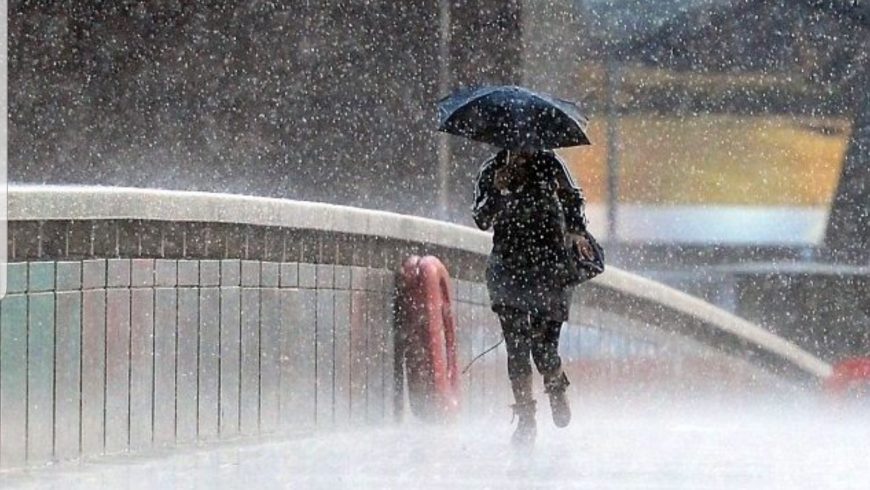 زخات مطرية قوية وثلوج ورياح قوية اليوم الخميس وغدا الجمعة بعدد من الأقاليم