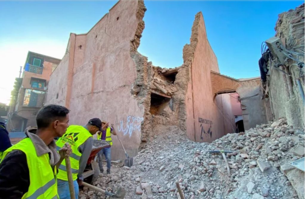 زلزال الحوز.. عدد الوفيات يرتفع إلى 2122 وعدد الجرحى إلى 2421 (حصيلة محينة)