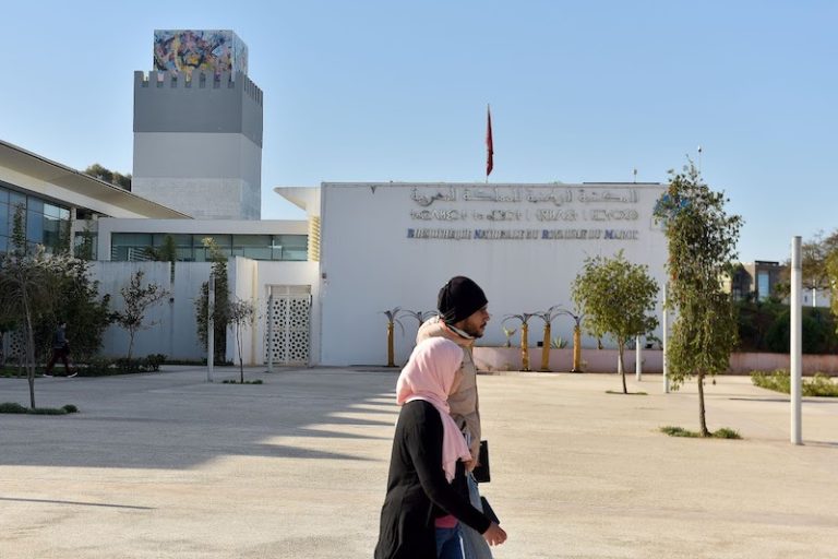 "شائعة الإقالة" تطال مدير المكتبة الوطنية