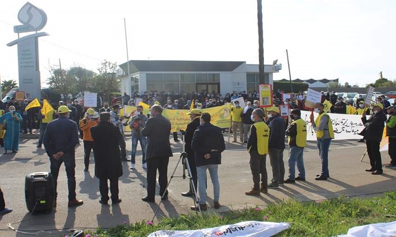 شغيلة سامير تطالب بالعودة الطبيعية لتكرير وتخزين البترول بمصفاة المحمدية وحمايتها من الانقراض والتفكيك