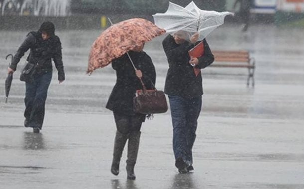 طقس: أمطار رعدية محليا قوية من الثلاثاء إلى الأربعاء