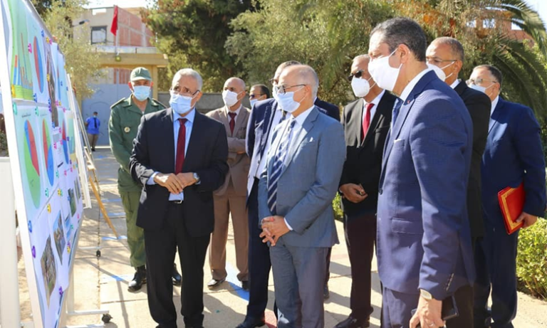 في أول زيارة لجهة فاس مكناس.. بمنوسى يتفقد أجواء الدراسة بالحاجب