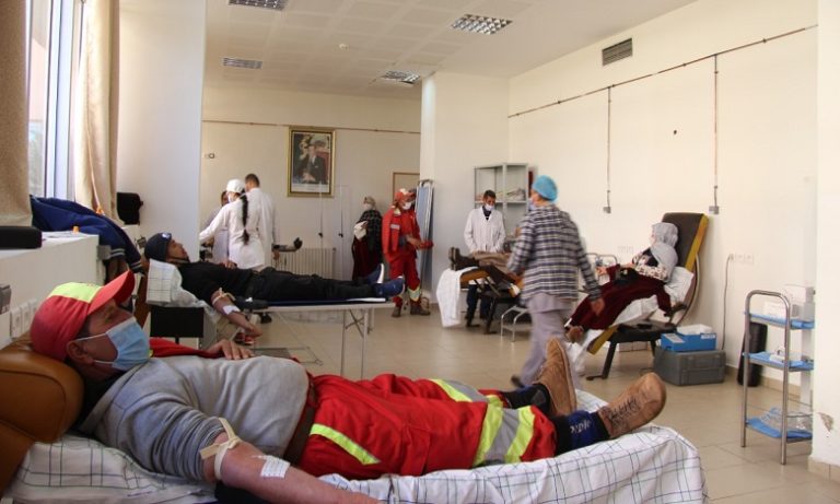 في ظرف 8 ساعات.. استجابة واسعة لنداء التبرع بالدم بإقليم خنيفرة