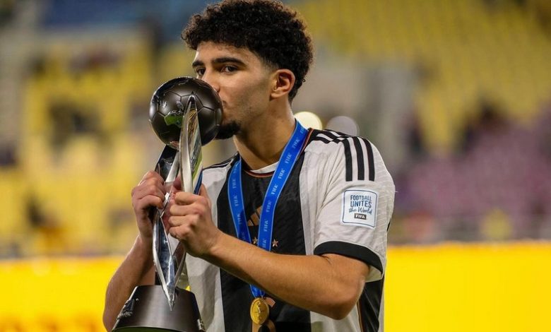 فيصل الحرشاوي يفكّر في المنتخب المغربي فيصل الحرشاوي يفكّر في المنتخب المغربي