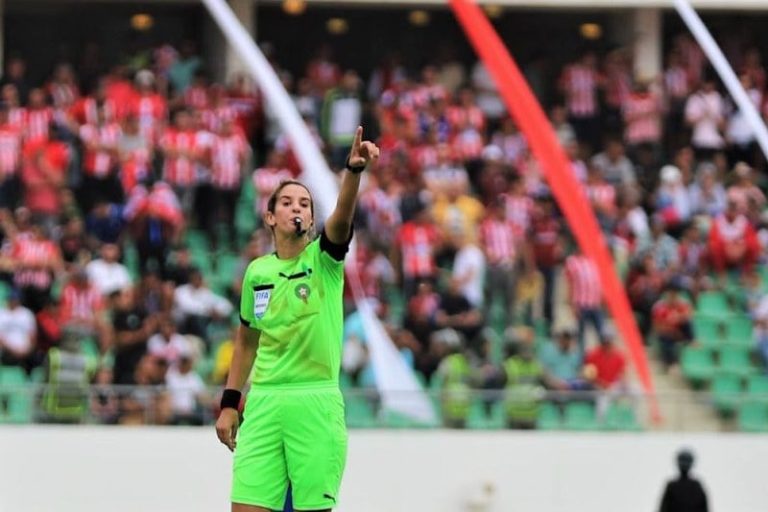 كأس إفريقيا تشهد حضور 7 حكام مغاربة