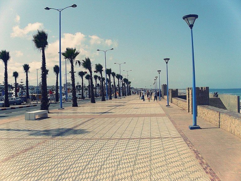 كورنيش سلا متنفس لسكان المدينة وفضاء لممارسة الرياضة وهواية الصيد