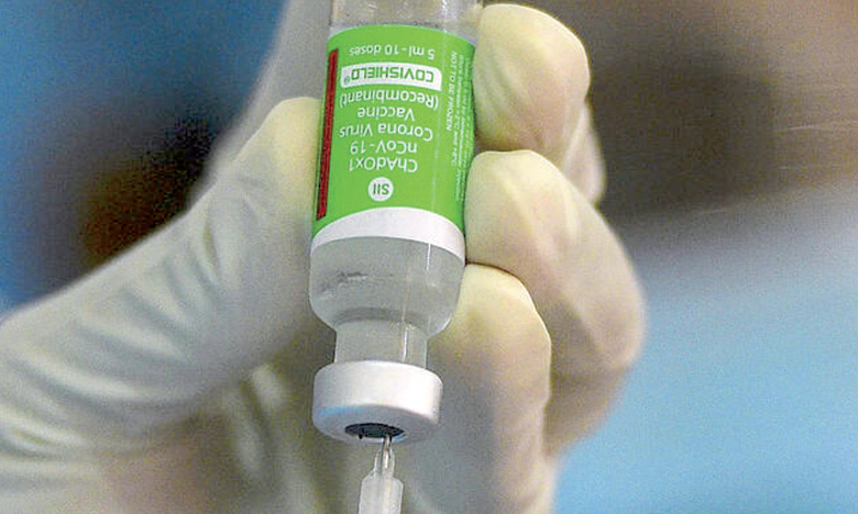 متخصصون مغاربة يقترحون فتح نقاش علمي حول الجرعة الثالثة لدى المصابين بكوفيد