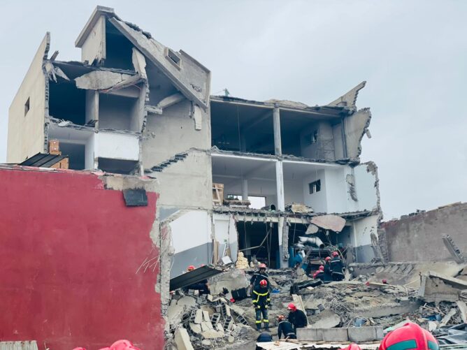 مديونة : مصرع شخصين وإصابة 5 إثر انهيار جزئي لبناية شركة متخصصة في النسيج