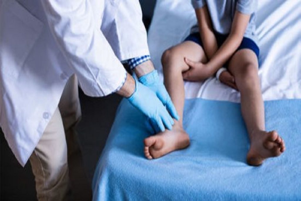 مرضى الضمور العضلي الشوكي يطالبون بتوفير العلاج لإنقاذهم من الموت المبكر