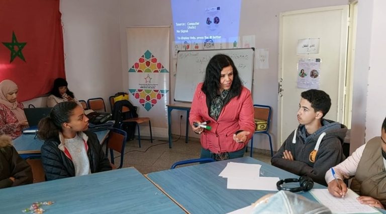 "مهارات التقديم والعرض" محور ورشة تفاعلية لفائدة الطلبة بسلا