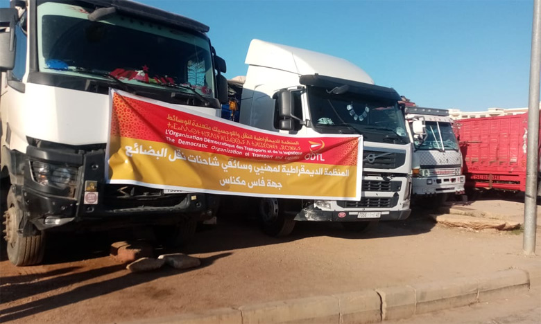 مهنيو النقل يطالبون بإعمال صندوق المقاصة لتسقيف ودعم أسعار المحروقات