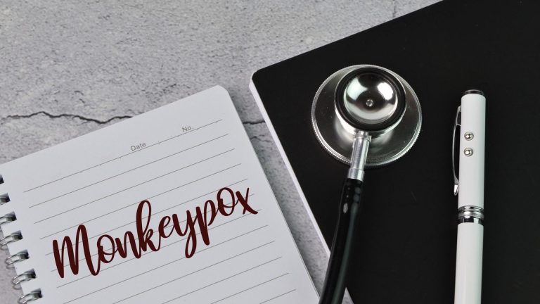 وزارة الصحة تحين مخطط اليقظة من فيروس جدري القردة "مونكيبوكس"