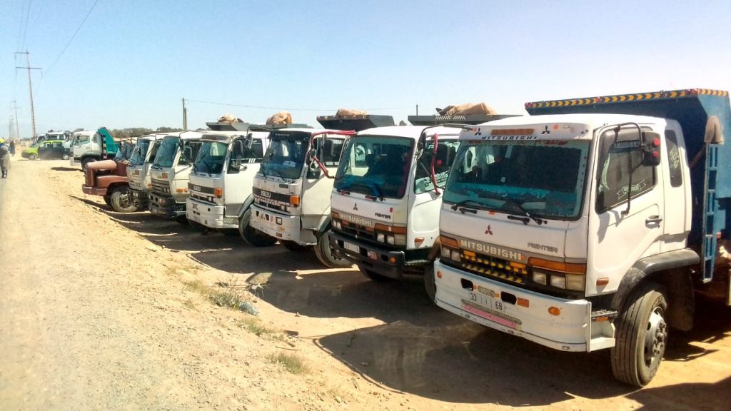 وصفة الحكومة للتخفيف من وقع أسعار المحروقات تغضب بعض مهنيي قطاع النقل الطرقي