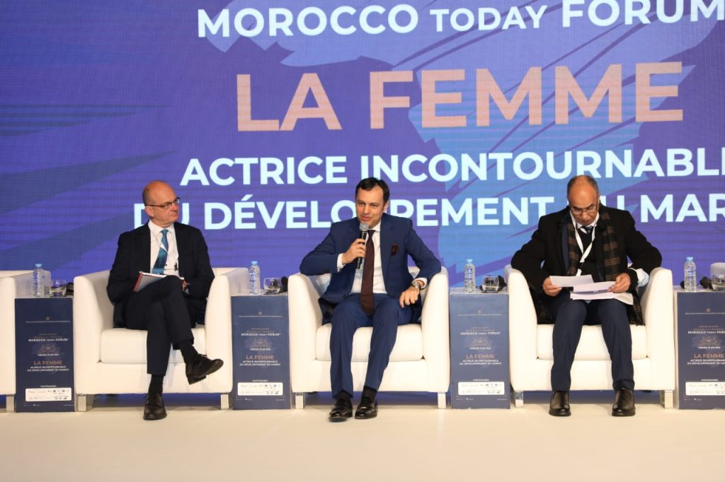 يونس السكوري: من بين 100 ألف شخص الذين جرى تشغيلهم في ظل برنامج أوراش تحتل المرأة نسبة 25 في المائة