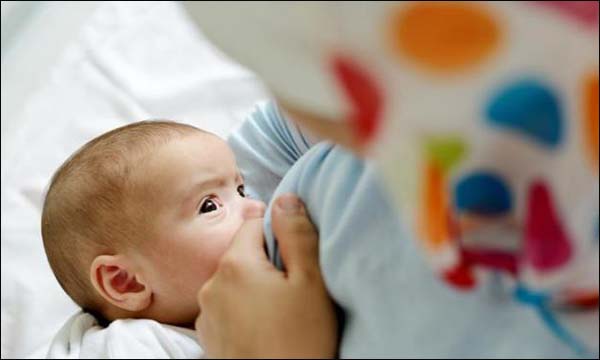 أسبوع وطني للتحسيس بأهمية حليب الأم لصحة الطفل