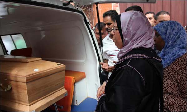 وصول جثماني الصحيتين الأوليين إلى الدارالبيضاء (أيس بريس)