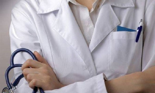 أطباء القطاع العام يخوضون إضرابات وطنية ابتداء من الاثنين المقبل