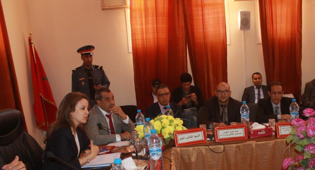 أفيلال تستعرض إجراءات الوزارة لتدبير الموارد المائية بإقيلم طاطا