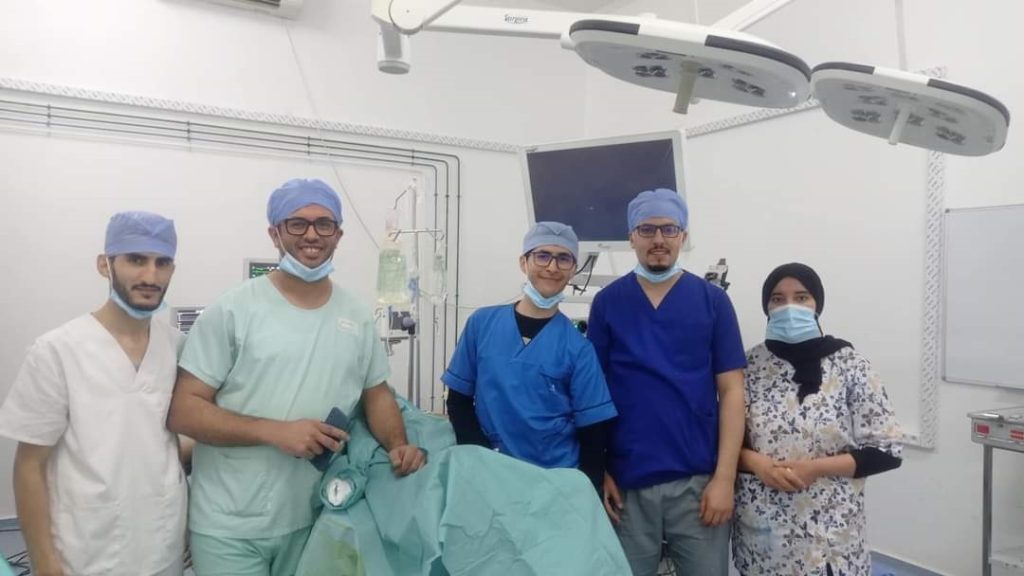 إجراء أول عملية جراحية بالمنظار للركبة بمستشفى محلي بجهة كلميم واد نون