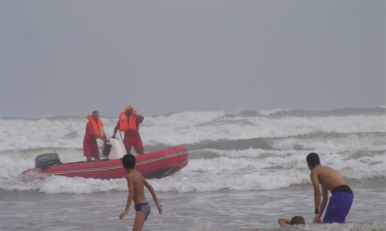 إنقاذ 10266 غريق ووفاة 47 وفقدان 11 شخصا خلال 2020..تجنيد 3315 منقذ لتعزيز الحراسة وتأمين الشواطئ خلال صيف 2021