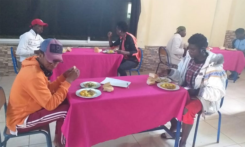 إيواء 19 إفريقيا يتحدرون من جنوب الصحراء في فضاء دارالشباب ببن سليمان