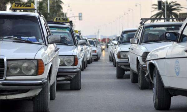 احتجاج لسائقي 'الطاكسيات السياحية' بمطار محمد الخامس