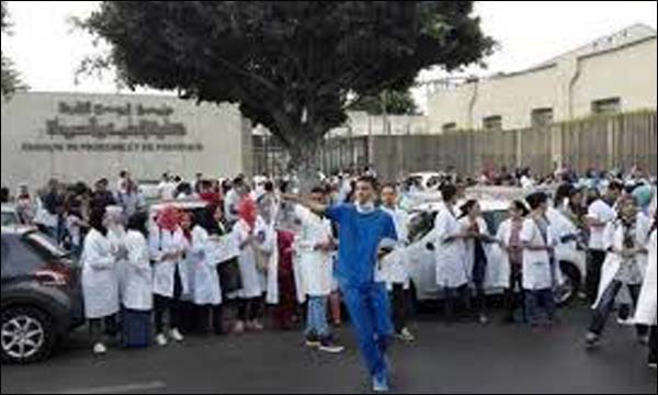 استئناف اللقاءات بين الأطباء الداخليين ووزارة التعليم العالي