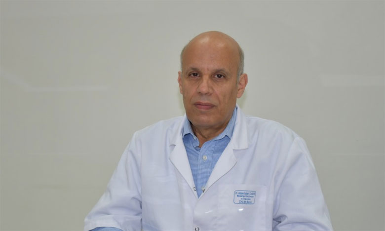 البروفيسور شكيب عبد الفتاح لـ"الصحراء المغربية": المستشفيات العمومية تخطت طاقتها الاستيعابية وتعجز على استقبال جميع مرضى كوفيد