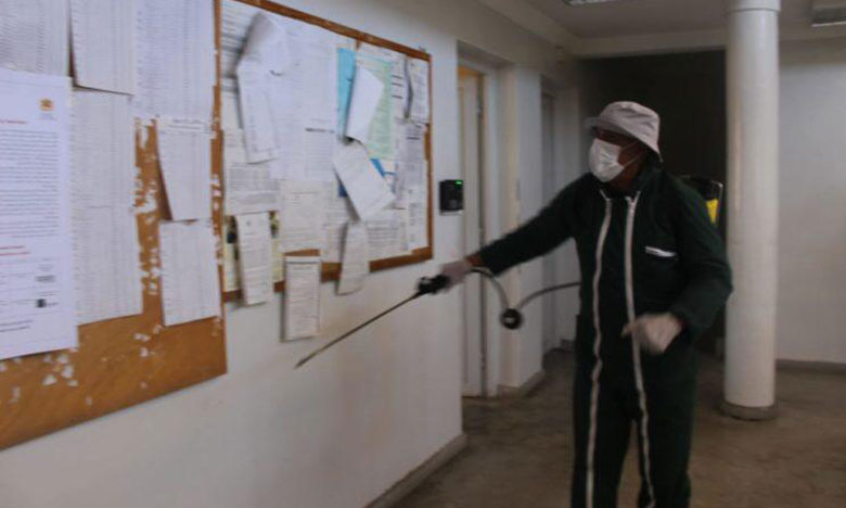 التحاليل تبعد موظفي وأعوان السلطة بملحقة إدارية بمقاطعة المنارة من فيروس كورونا