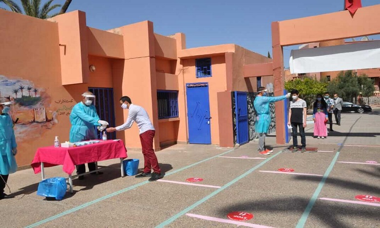 الخميسات: انطلاق امتحانات الباكالوريا للمسالك العلمية والتقنية في ظروف عادية