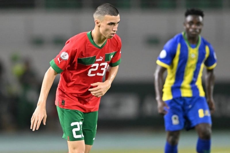 الخنوس يعيش آخر الأيام في نادي "جينك"