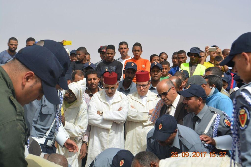 الرشيدية: دفن جثمان حارس سجن تولال 2 والتامك يقدم واجب العزاء لأرملته