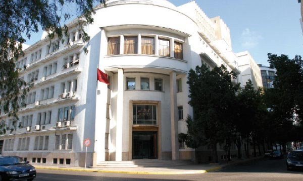 المكتب الوطني للكهرباء والماء يحقق في صحة صفقات شراء معدات صحية