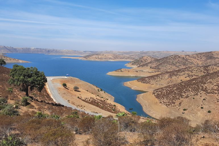 بركة يحذر من خطورة ضعف الواردات المائية بالمغرب ويتوقع سنة جافة جديدة