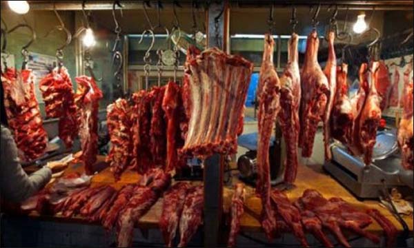 تجار اللحوم يستأنفون احتجاجات الخميس أمام مجازر البيضاء